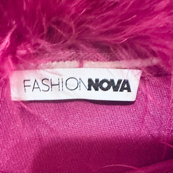 Fashion Nova Statement Moment Velvet Midi Dress Magenta NWOT size Small - Picture 3 of 6
